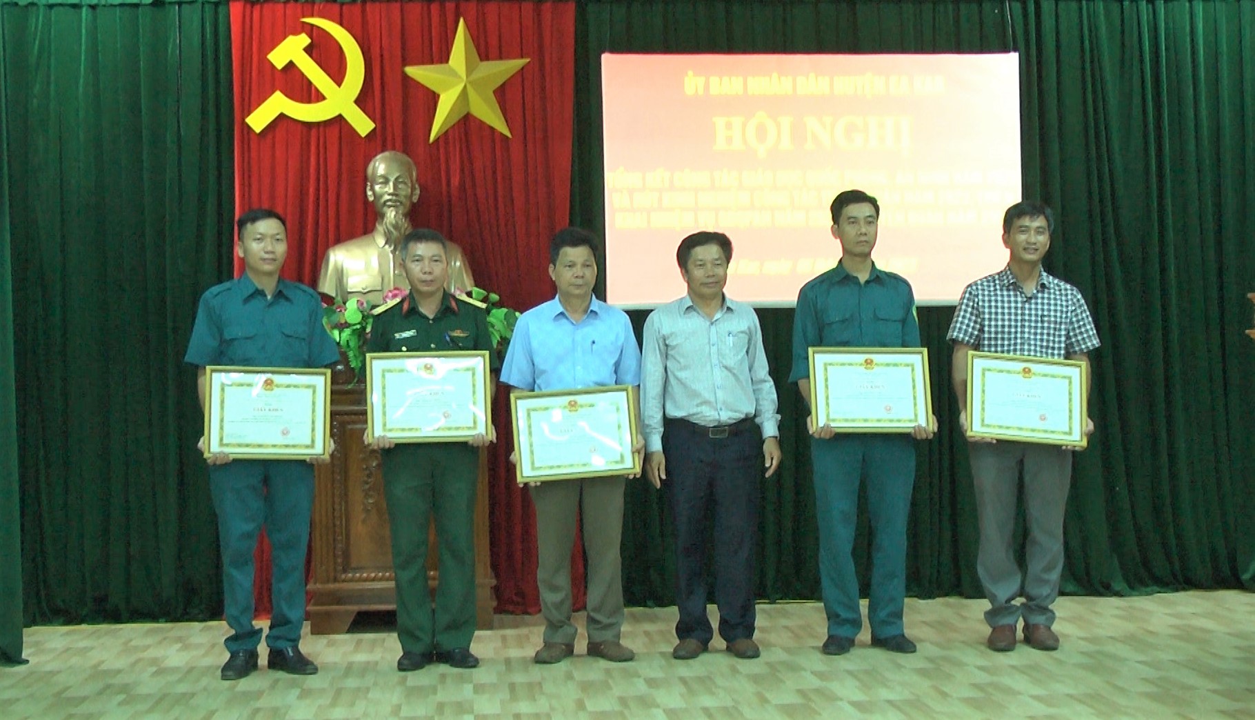 Huyện Ea Kar tổng kết công tác  giáo dục quốc phòng và an ninh năm 2022